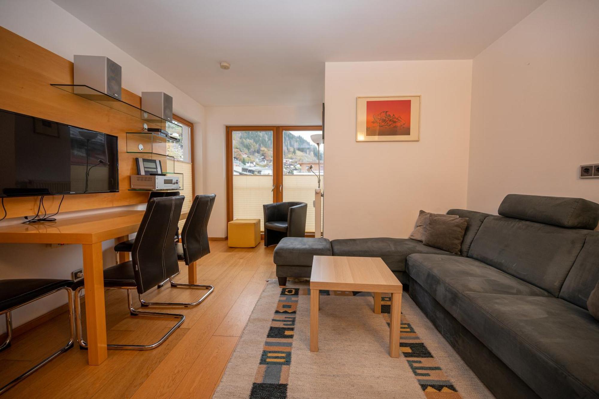 Appartementhaus Zell City By All In One Apartments Zell am See Eksteriør bilde