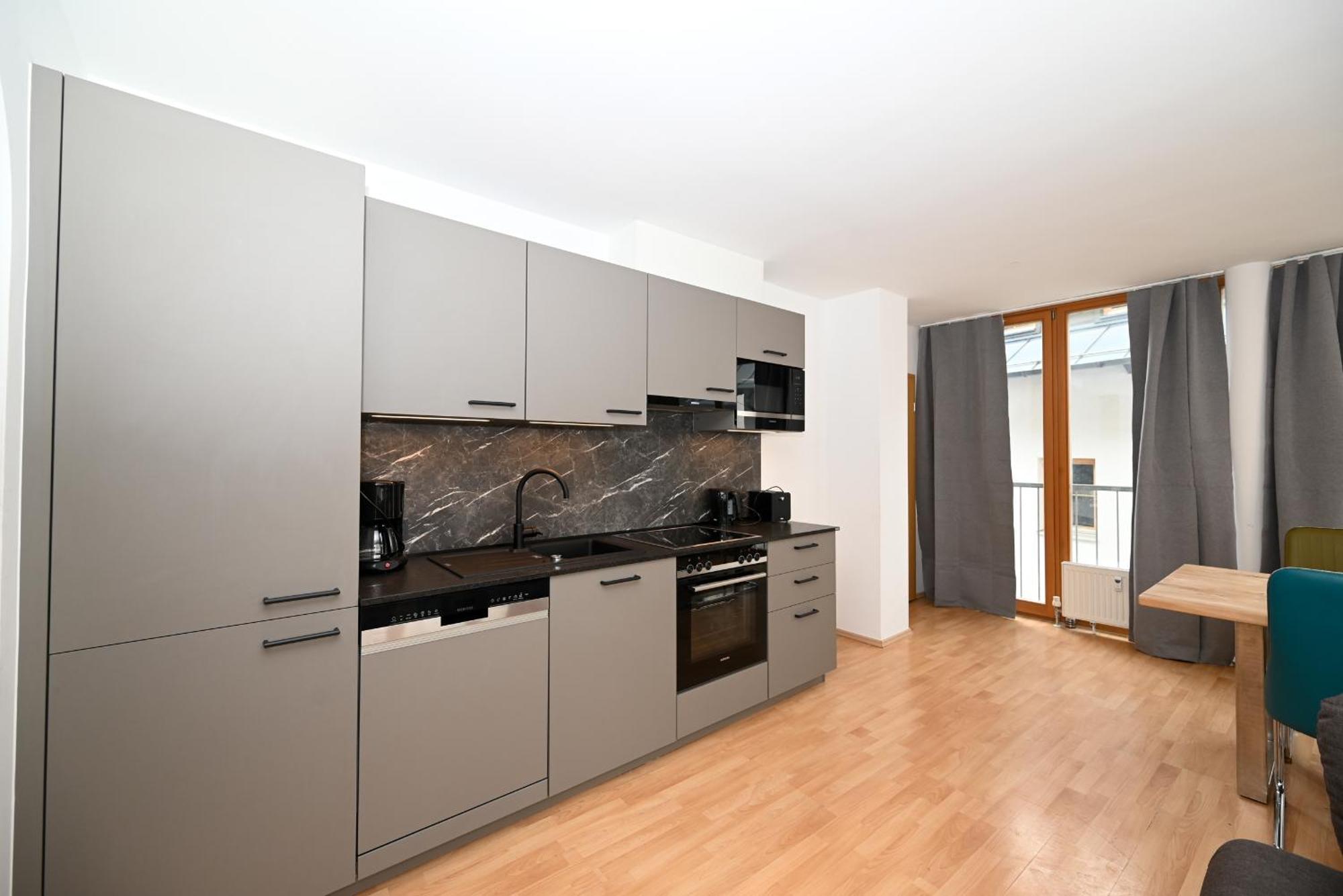 Appartementhaus Zell City By All In One Apartments Zell am See Eksteriør bilde